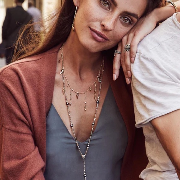 Kendra Scott Loralei Neckkace, Rose Gold - Picture 3 of 4